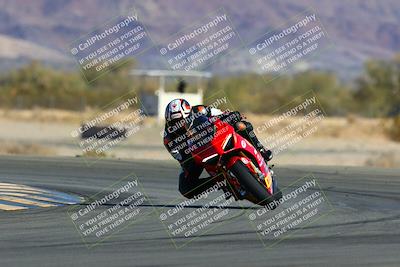 media/Jan-09-2022-SoCal Trackdays (Sun) [[2b1fec8404]]/Turn 14 (10am)/